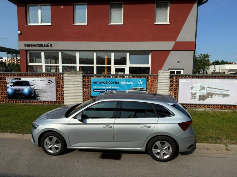 JR Auto Autopožičovňa Škoda Scala sivá 3