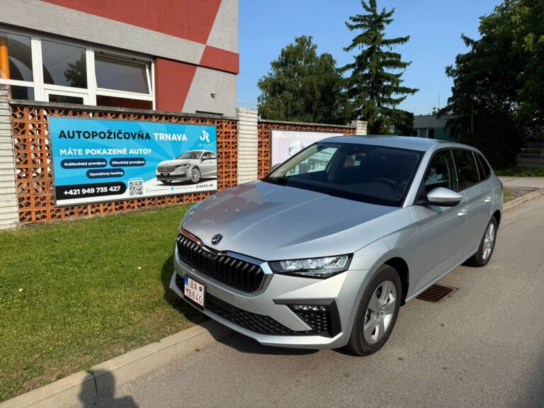 JR Auto Autopožičovňa Škoda Scala sivá