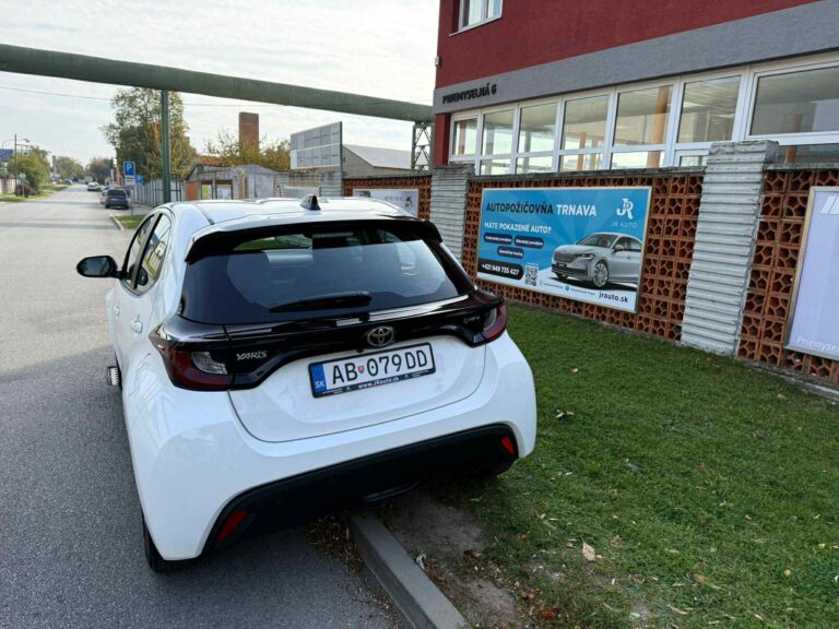 toyota yaris jr auto autopozicovna trnava senica